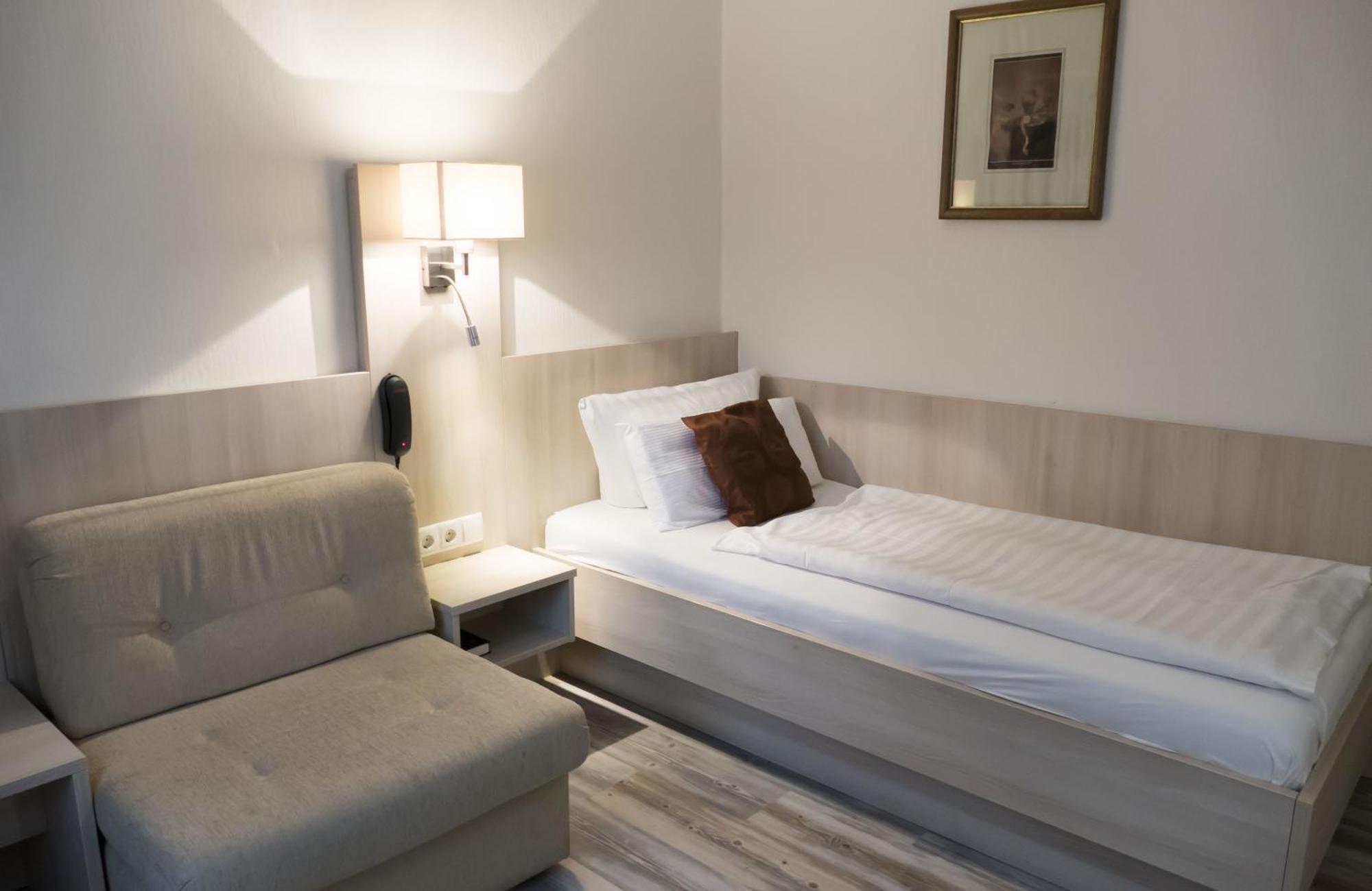 Hotel Excelsior Kassel Room photo